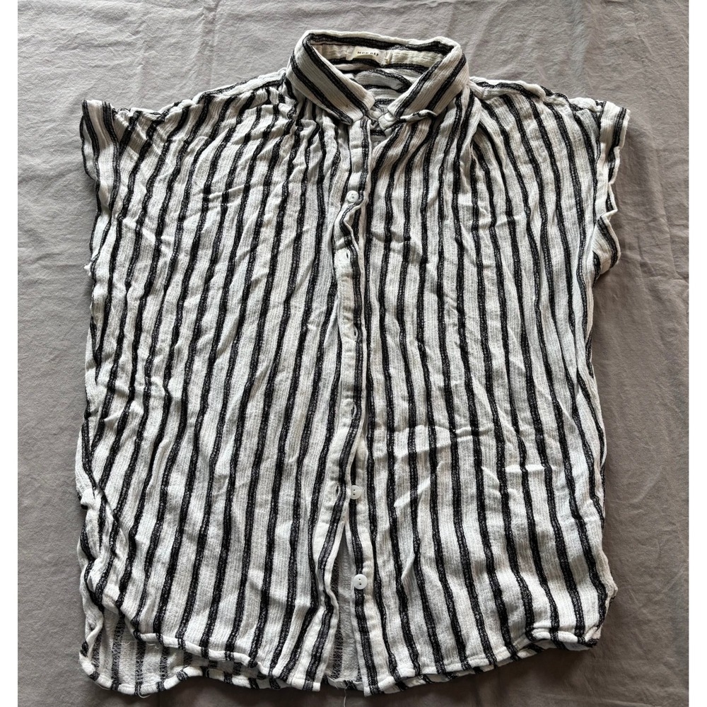 Mod Ref Black White Striped Short Sleeve Button Down Gauze Shirt Small
